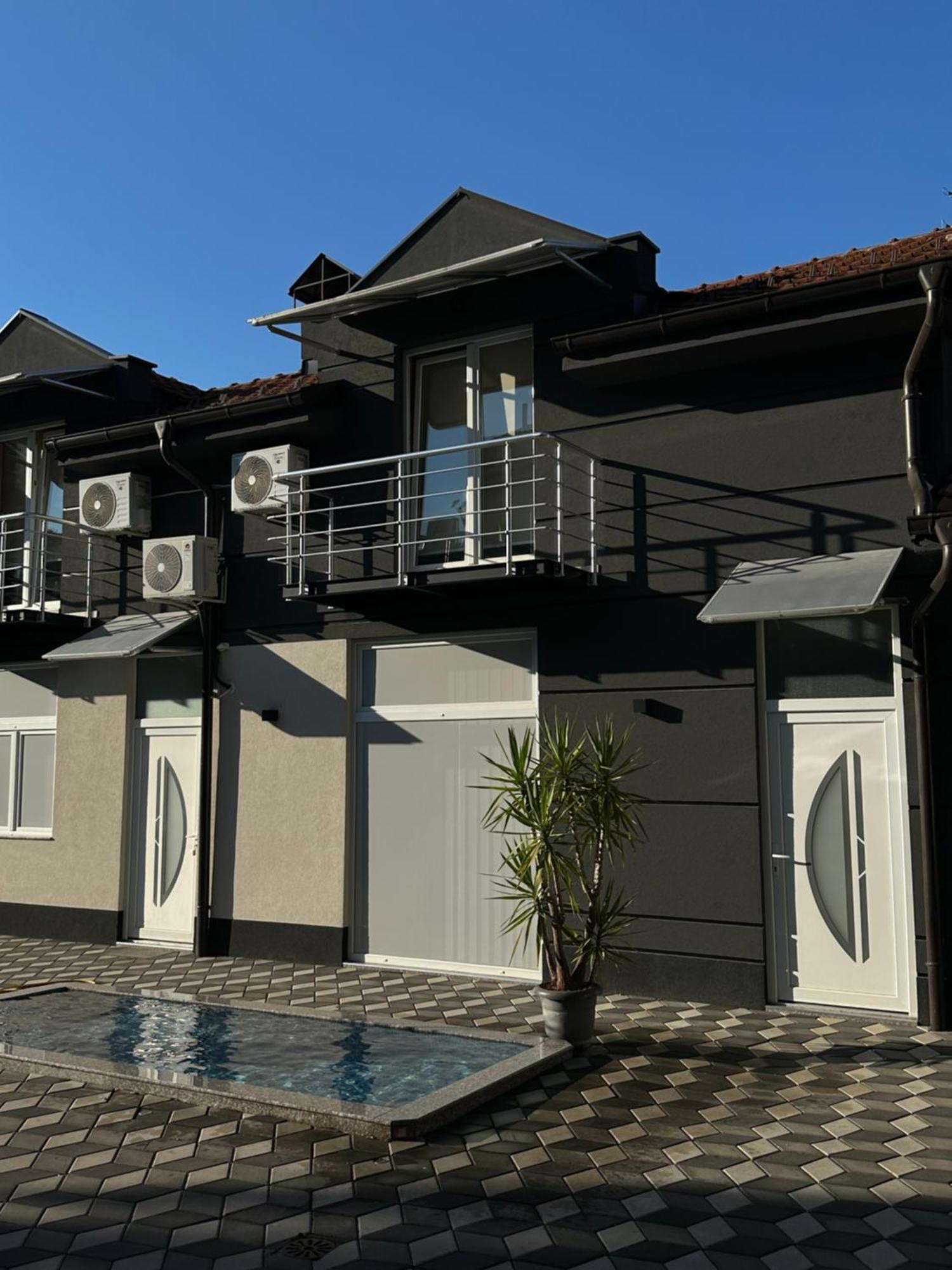 Apartmani Lavazza Vlasotince Екстер'єр фото