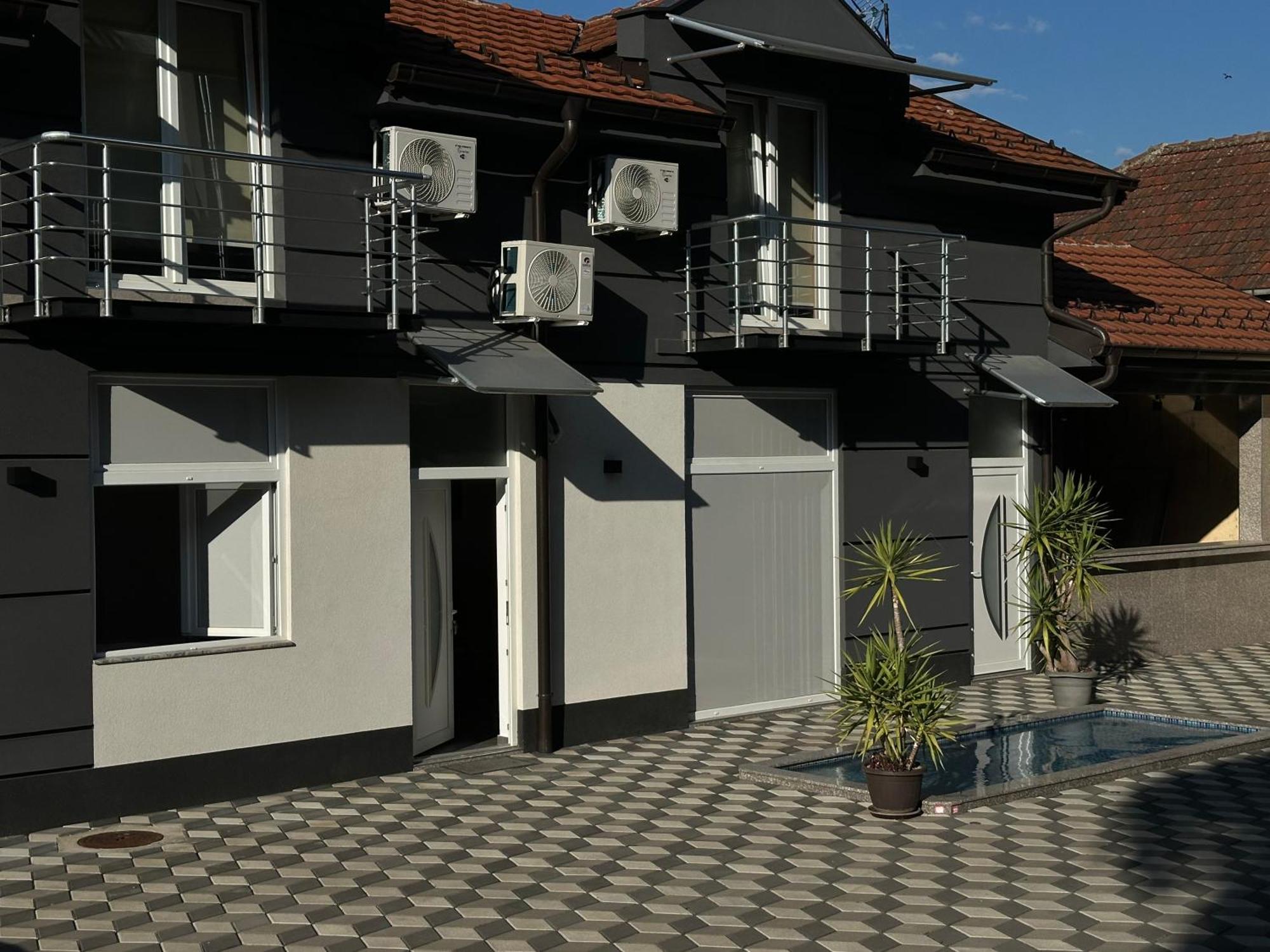 Apartmani Lavazza Vlasotince Екстер'єр фото
